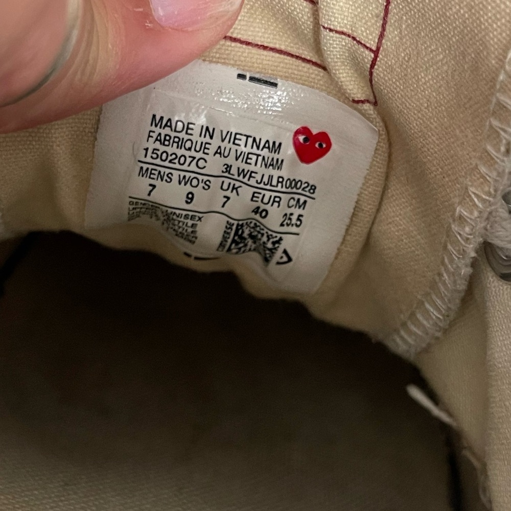Converse x Comme Des Garçons Play Sneakers 9 - Picture 6 of 6